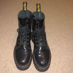 Platform doc martens